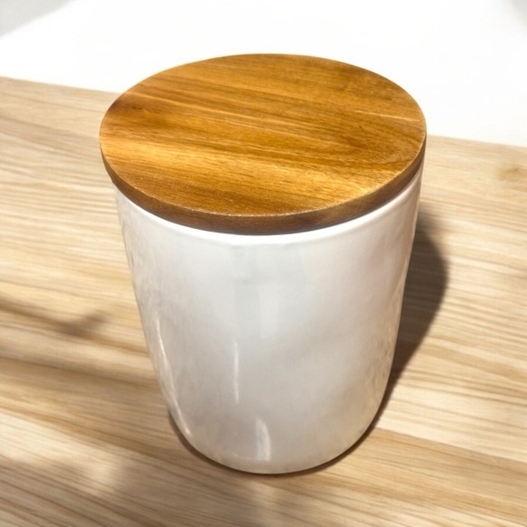 Rae Dunn Nutmeg Cellar Canister Wood Lid 2018 - Picture 5 of 17